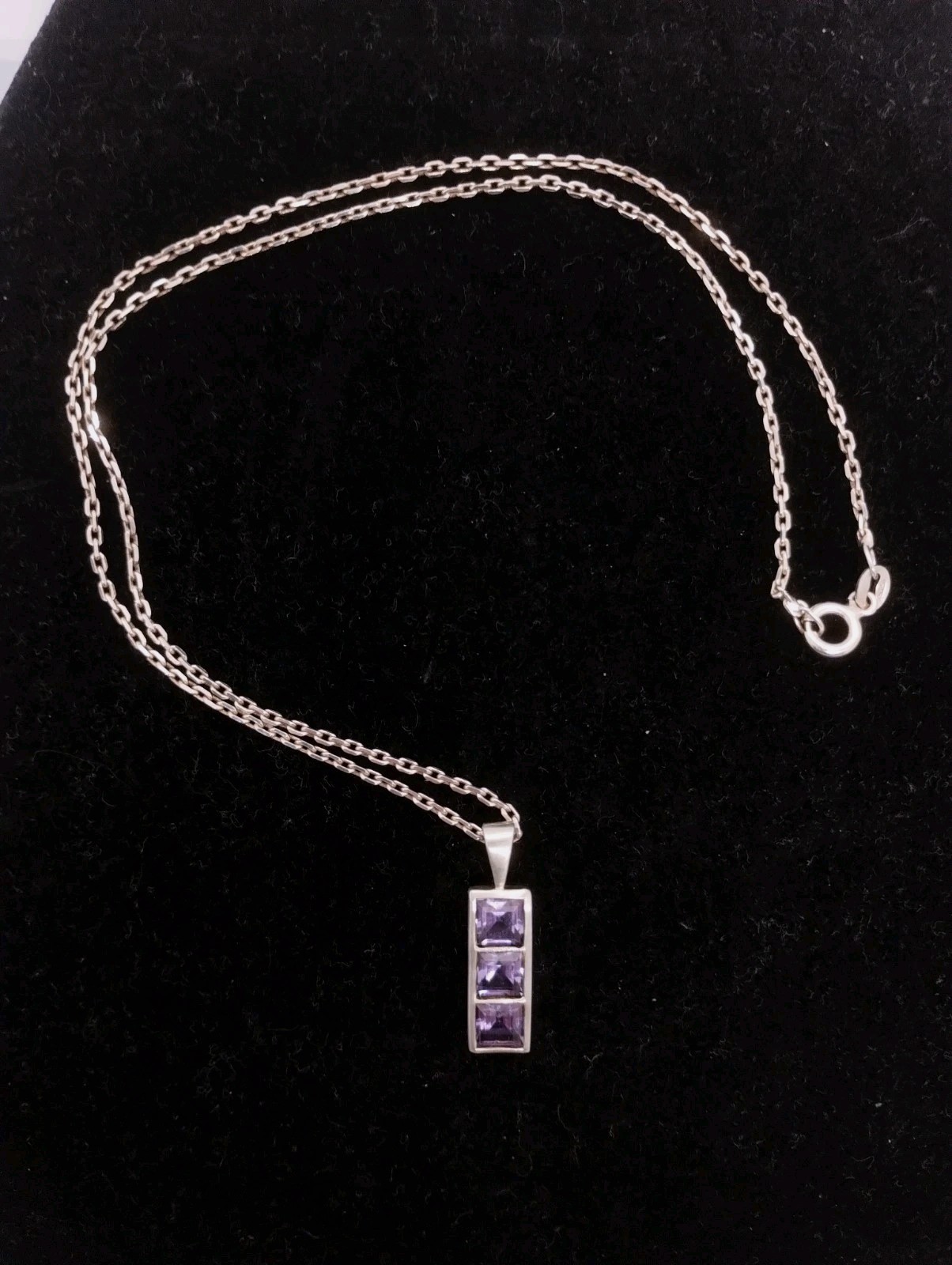 925 Sterling Silver Amethyst Style Pendant On Oval Link Chain Necklace 46cm 4.6g