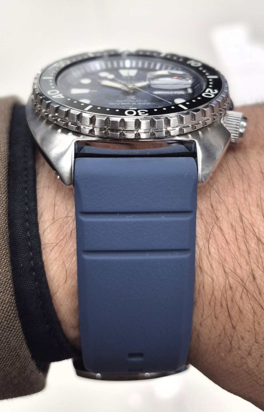 Seiko Prospex Automatic Diver 200m Blue Dial Day/Date Blue Rubber Strap Box