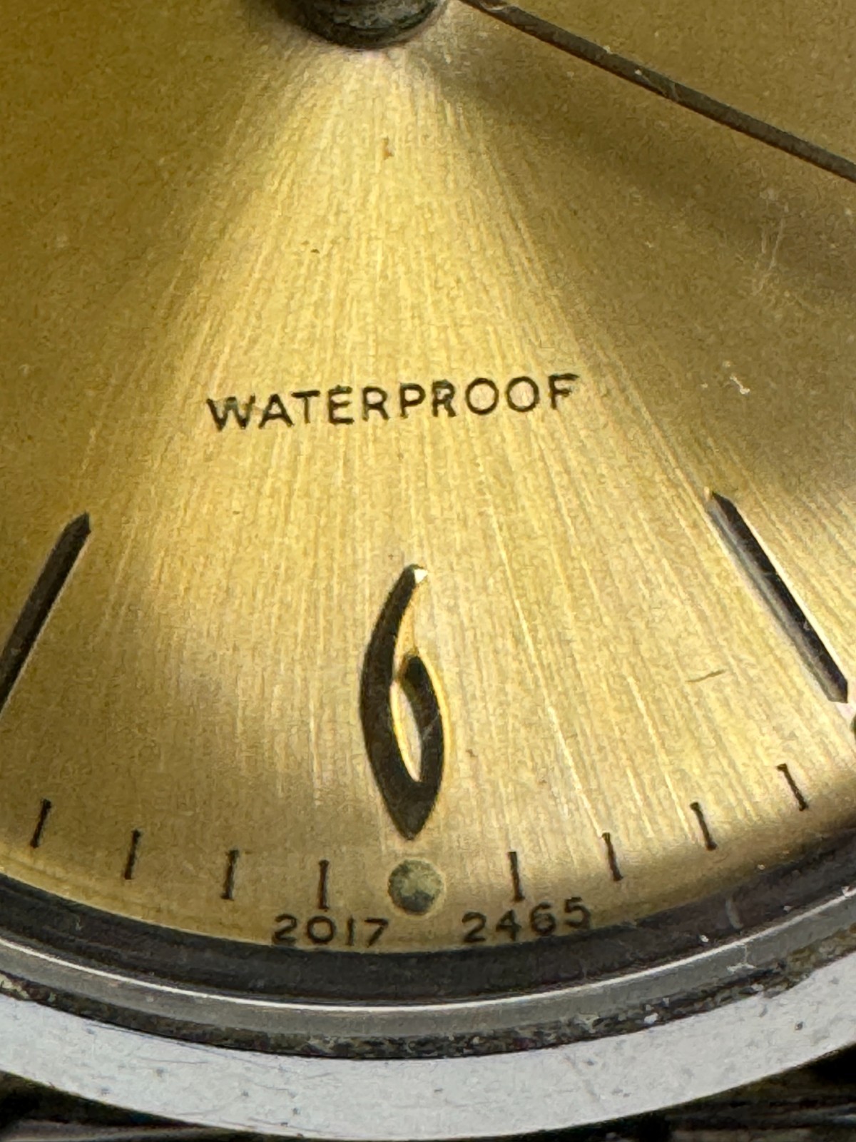 Timex Vintage 1965 Marlin Wind Up Watch 34MM Golden Sunburst Runs Good