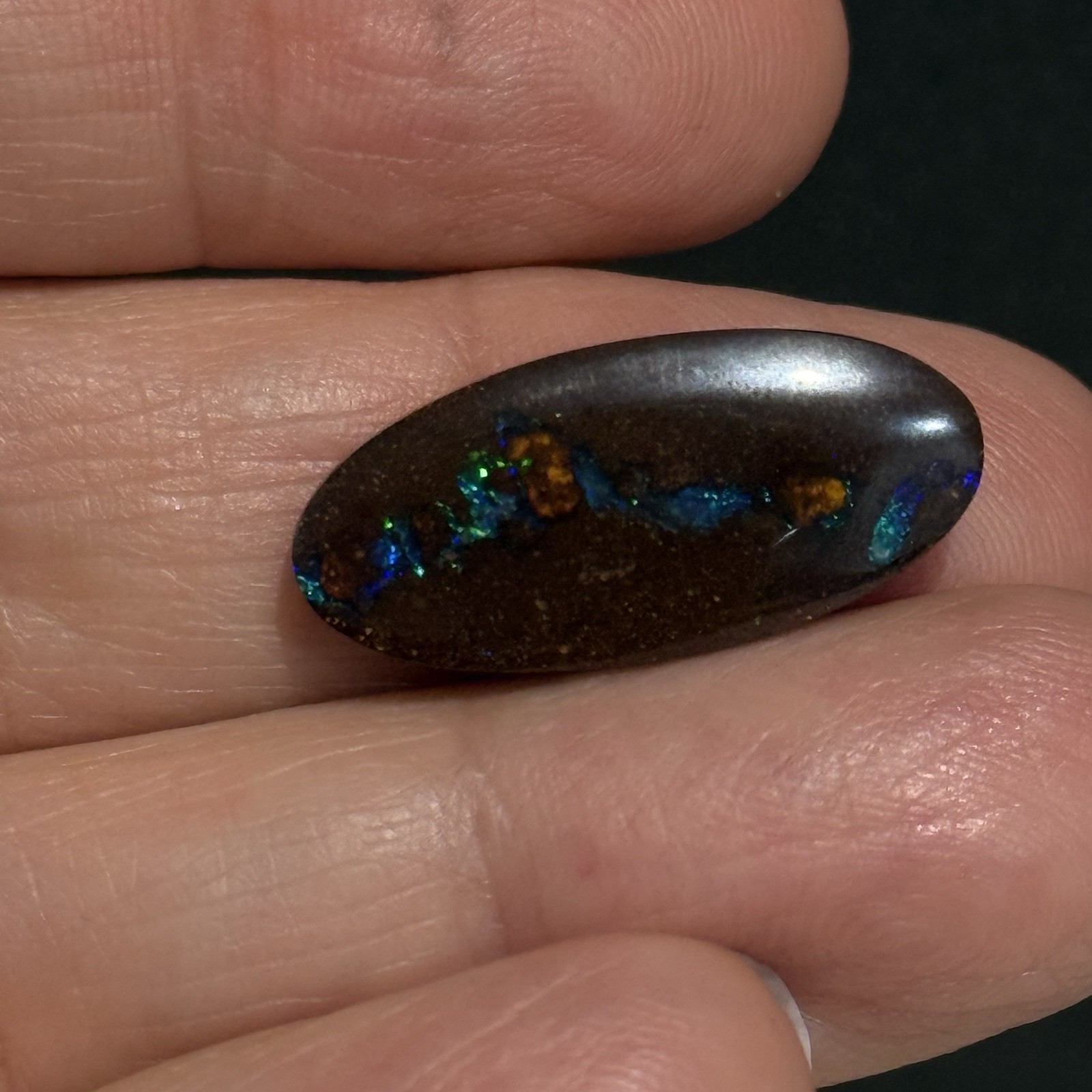 21.1ct 23×10.6x5mm Natural Dark Boulder Australian Opal Oval Cabochon Ring Gem