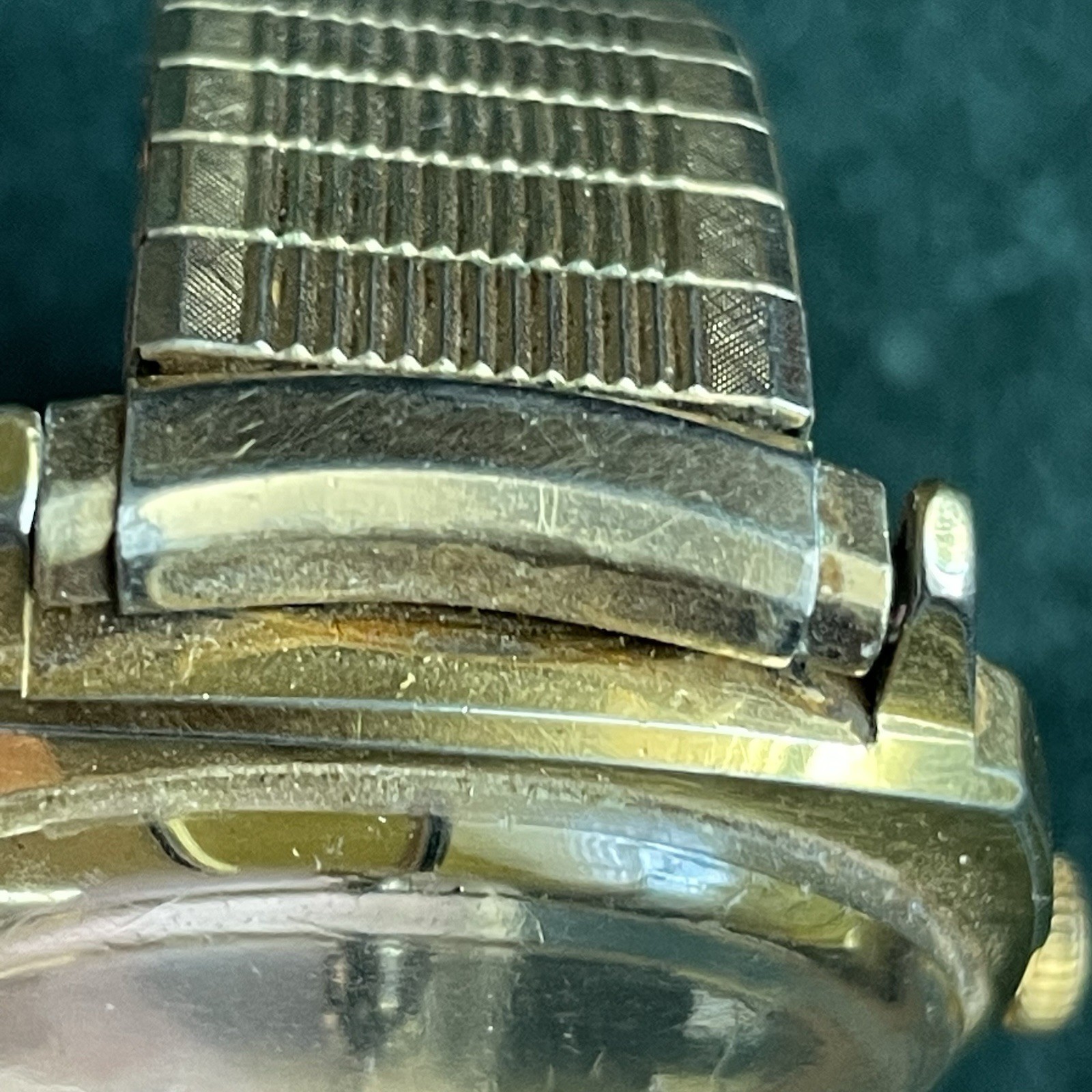 Vintage Timex Electric Dynabeat Date Watch Mens Gold Tone 34mm