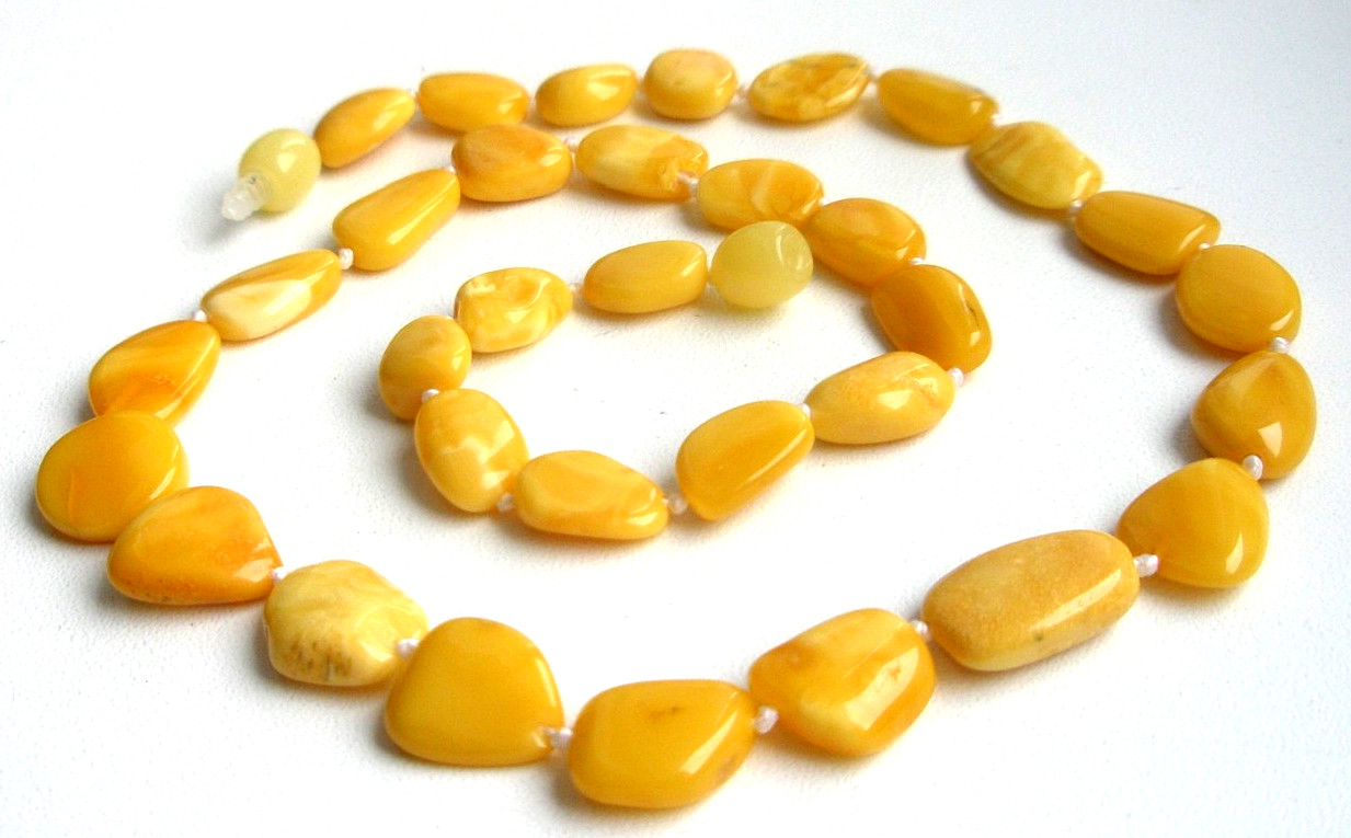 Genuine Baltic Amber Necklace Polished Egg Yolk Butterscotch 45 cm – 17.7 inch
