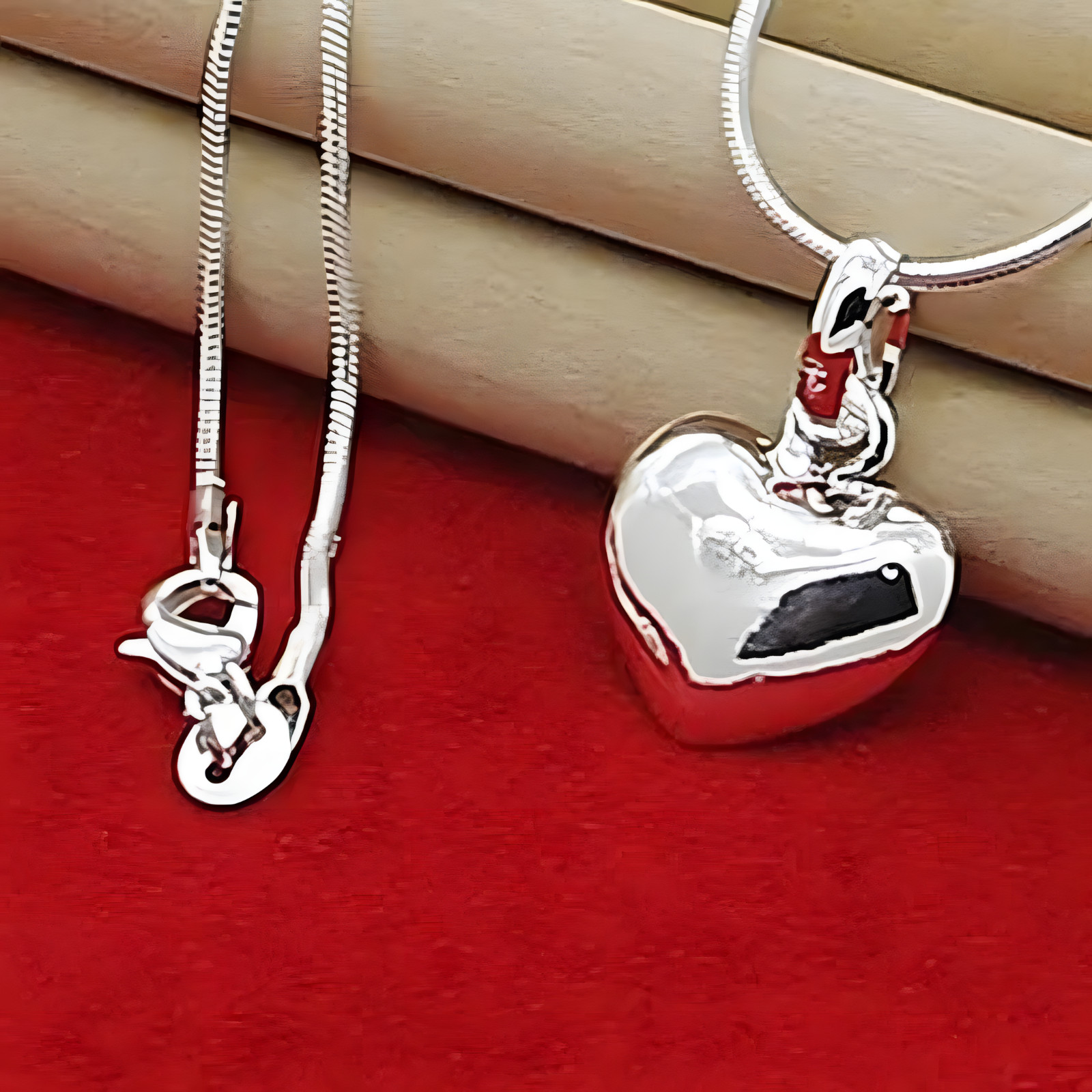 925 Silver-Plated Heart Pendant Necklace Women – Cute & Romantic Snake Chain 872