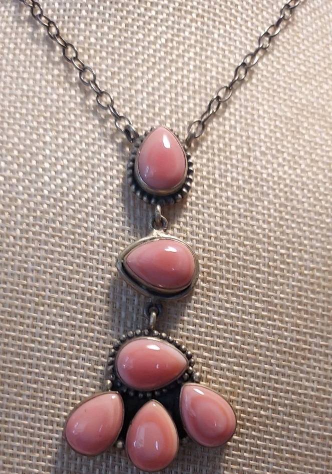 New Sterling Silver & Natural Pink Conch Drop Necklace