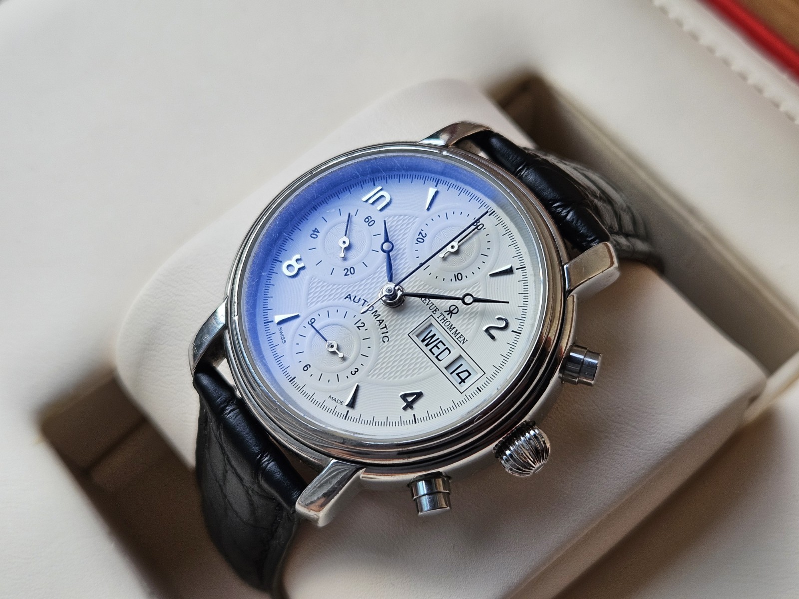 Revue Thommen Chronograph 1701.6133 38mm × 13.5mm