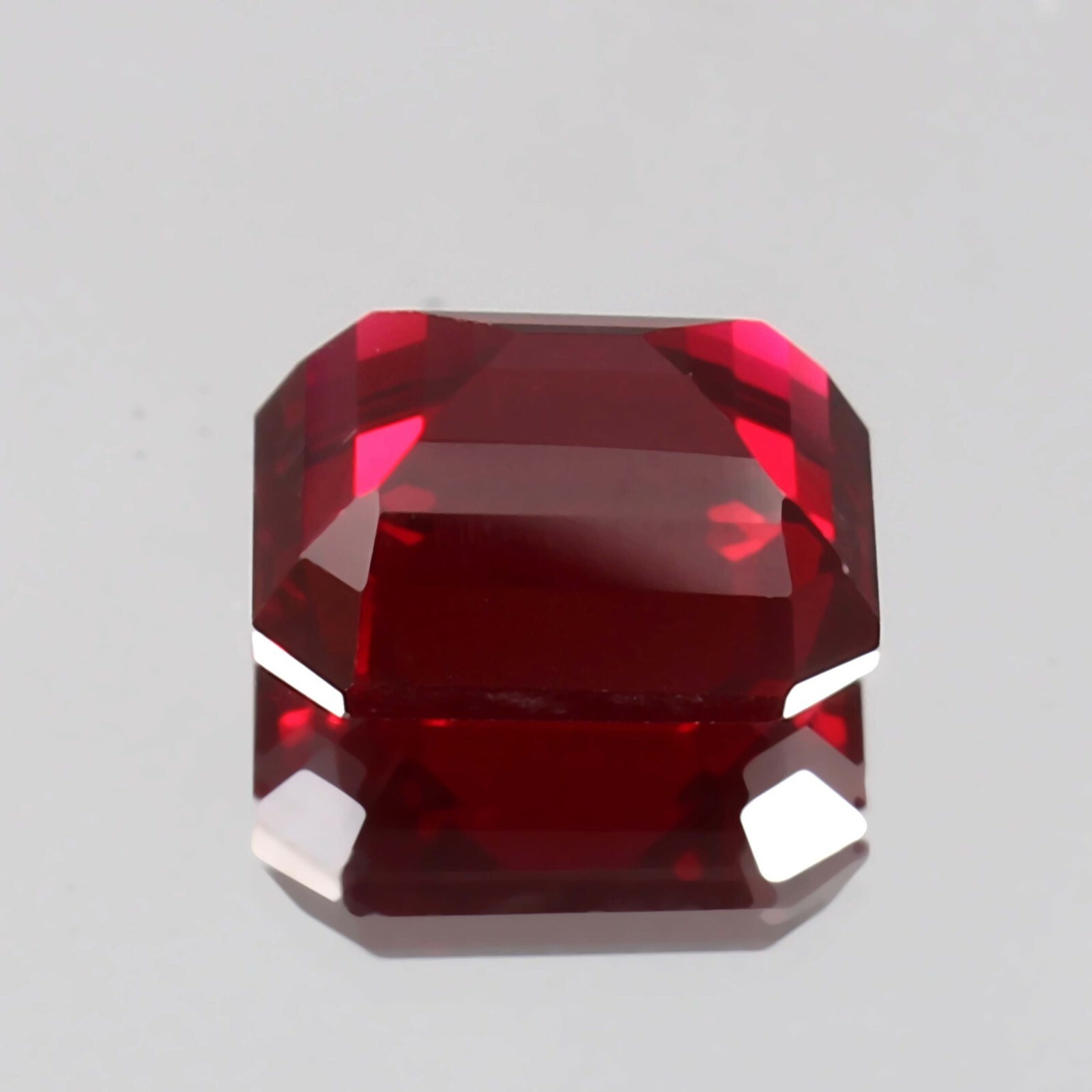 AAA 12×10 mm Natural Flawless Myanmar Red Painite Loose Radiant Cut Gemstone