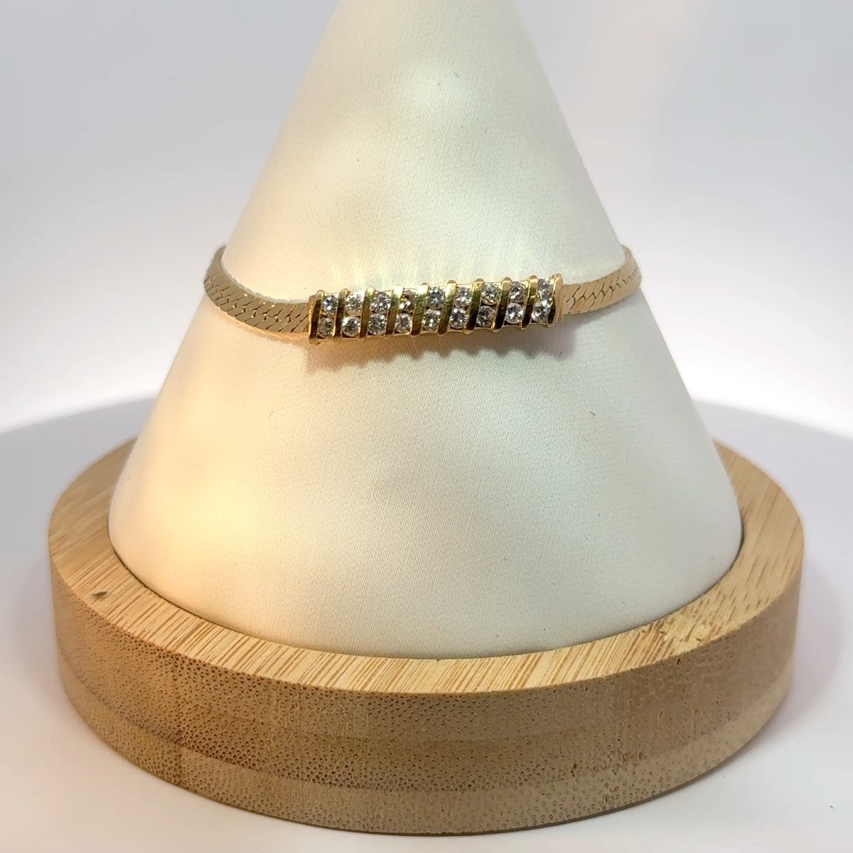 Gold-Diamond Bracelet 18 Diamonds .90 Carat T.W. 14K Yellow Gold 6.9 (MI1072396)