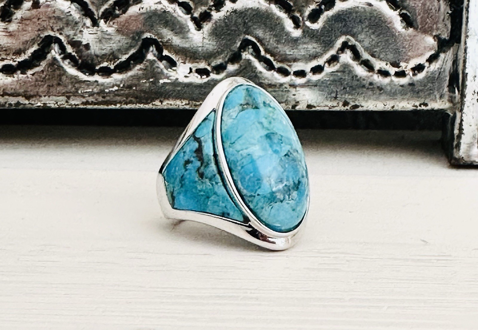 Desihner Southwest STYLE Sterling Silver 925 Turquoise Ring Bold Signed