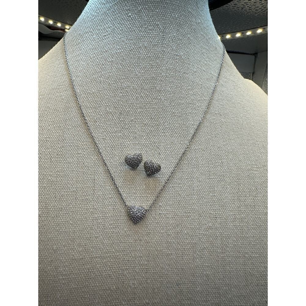 EUC Michael Kors Silver Toned Pave’ Heart Neckalce and Earring Set