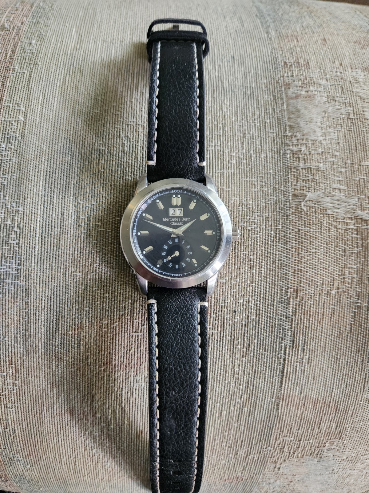 Mercedes-Benz Men’s Analog Quartz Watch. Please Read Description.