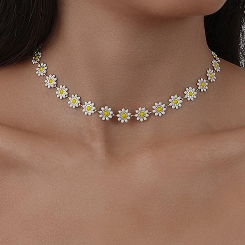 Boho Daisy Flower Pendant Necklace Bracelet Earrings Women Choker Jewelry Gift
