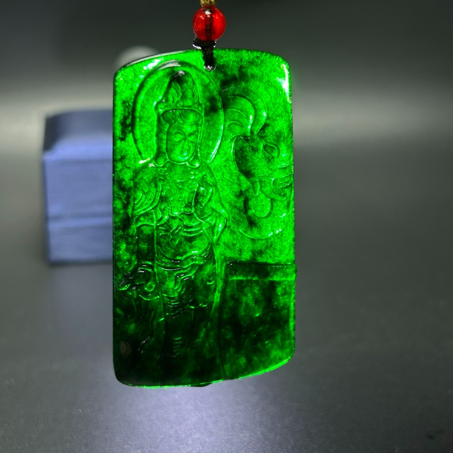 Natural ice green Burmese Jade Jadeite Carved Kwan-yin lucky Pendant&Necklaces