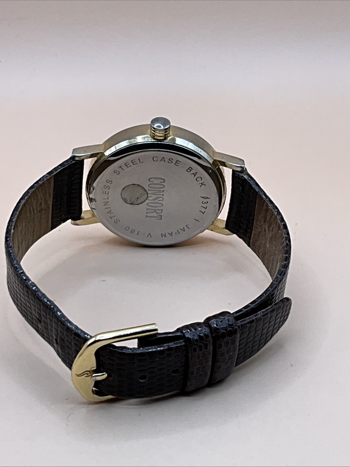 Consort Analog Wood Grain Beige Dial Brown Leather Stainless Steel Wristwatch