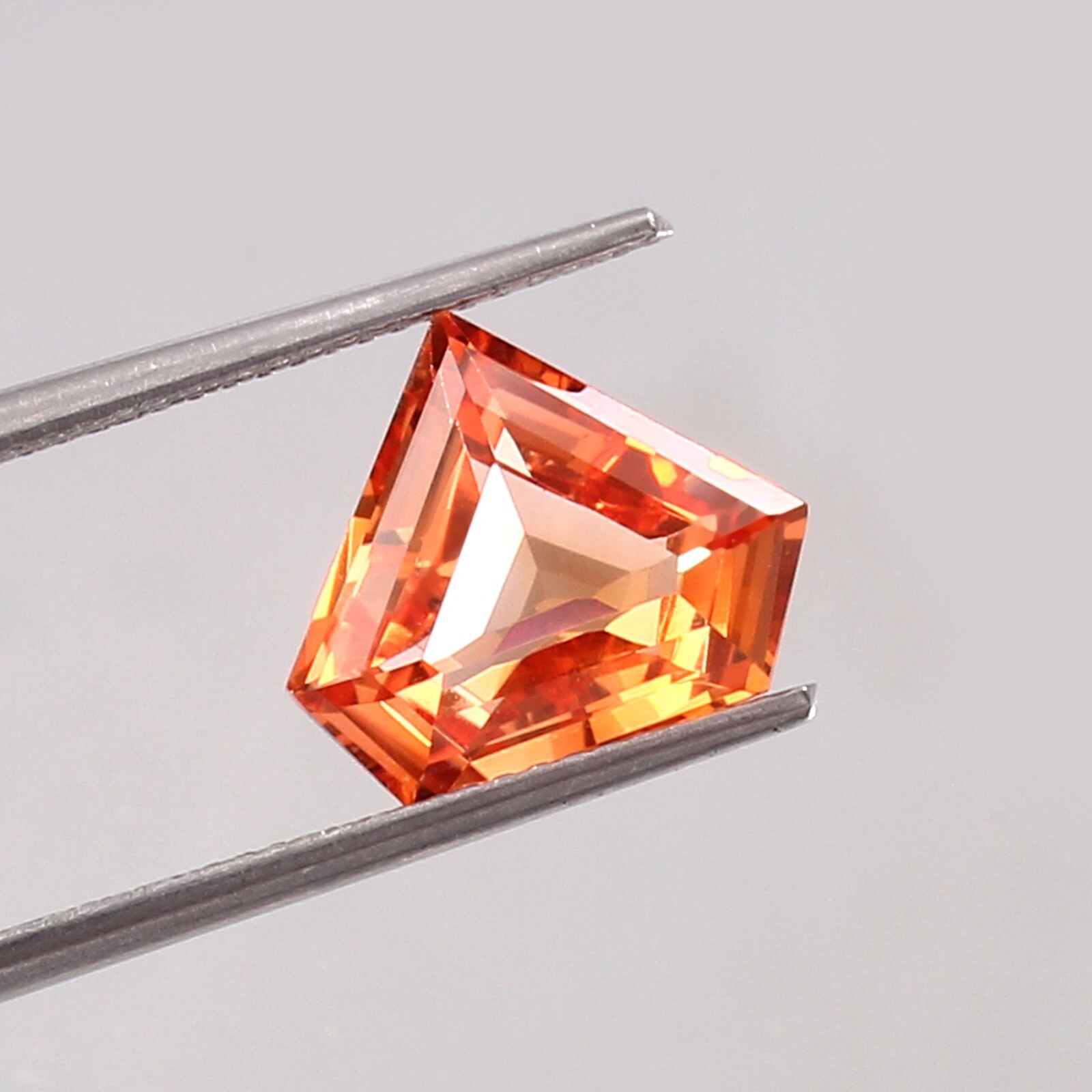 AAA Natural Ceylon Padparadscha Sapphire Loose Pentagon Gemstone Cut 4.60 Ct