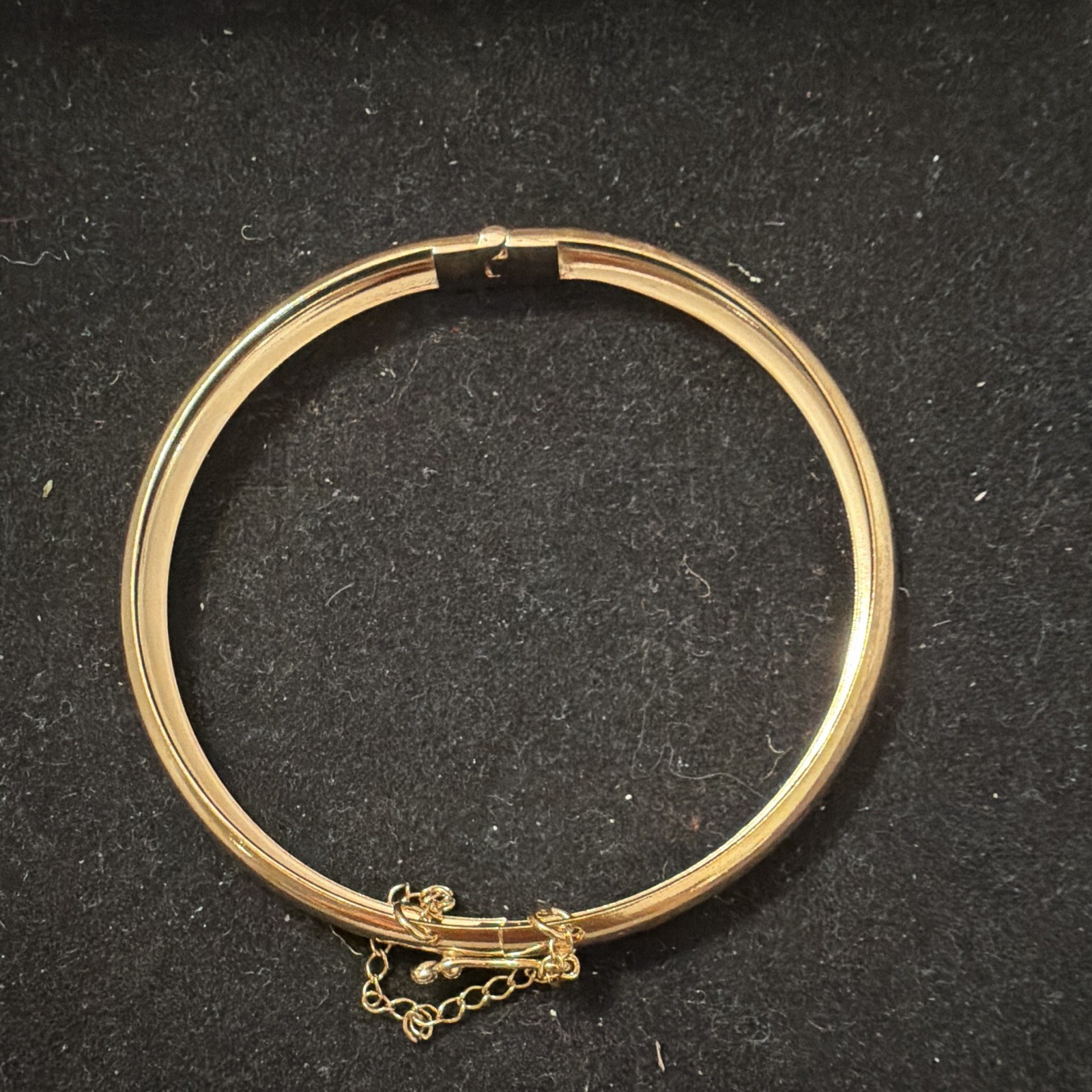 Gold Tone Bangle Bracelet with Push Lock Closure & Safety Chain Metal No Stone