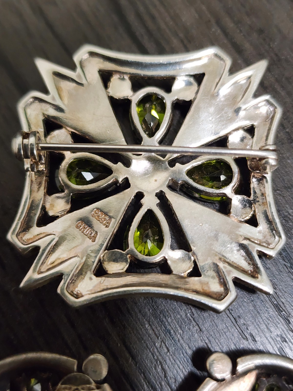 Vintage Sterling Silver Jewelry Set Brooch Pin Earrings Green Peridot Marcasite
