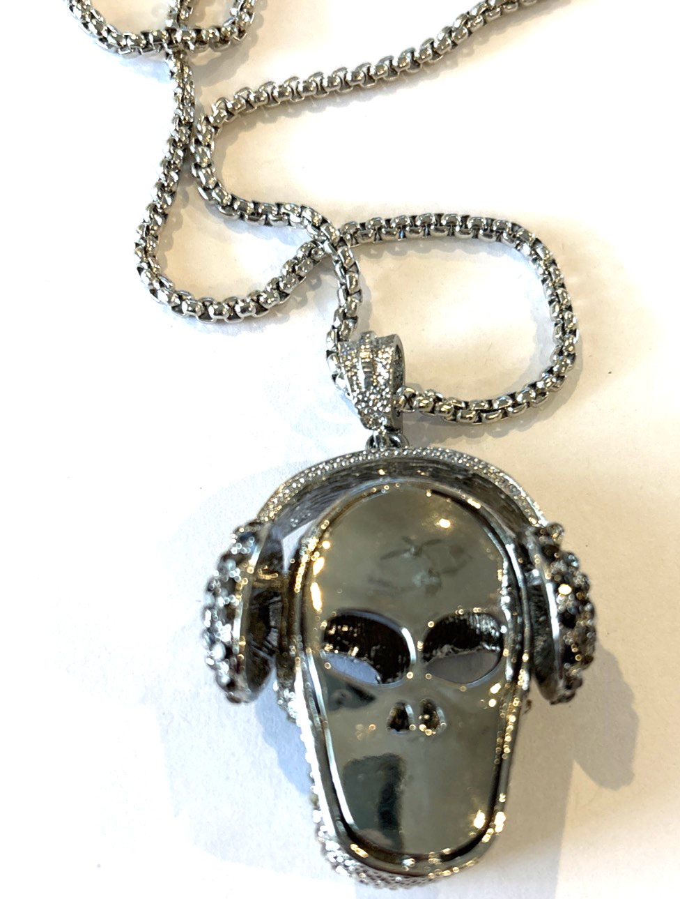 NATASHA Crystal Pava Skull Pendant With Headphones Necklace NWT
