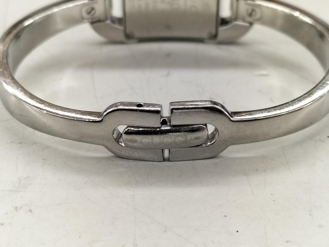 Gucci Quartz Ladies’ Body Only Model 6800L GUCCI