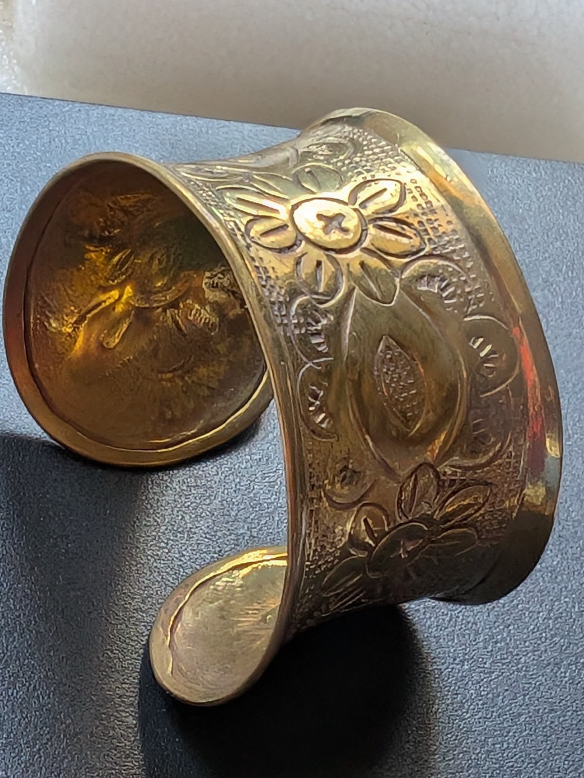 Vintage Statement Ornate Open Wide Cuff Bracelet Brass Engraved 35-41mm Wide 41g