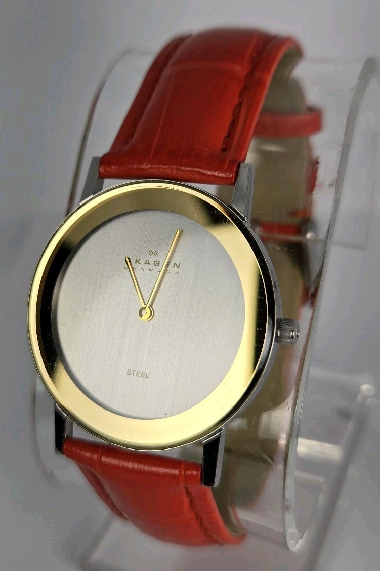 SKAGEN STEEL DENMARK WOMEN’S STAINLESS ST ULTRA SLIM SILVER DIAL LEATHER BAND