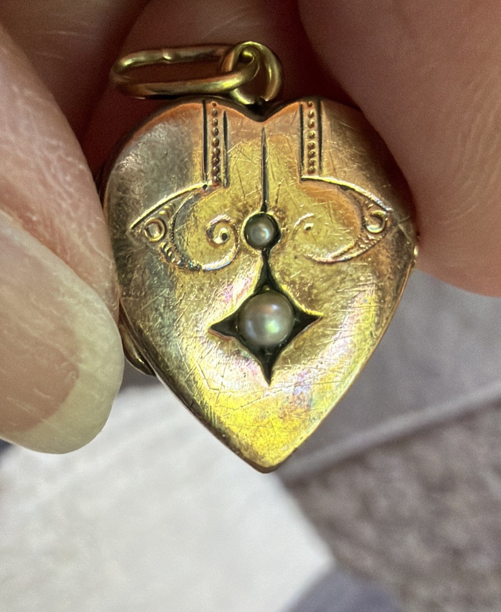 Victorian 2g Rose Gold Fill Heart Locket Seed Pearl Etched Motif Pendant Charm