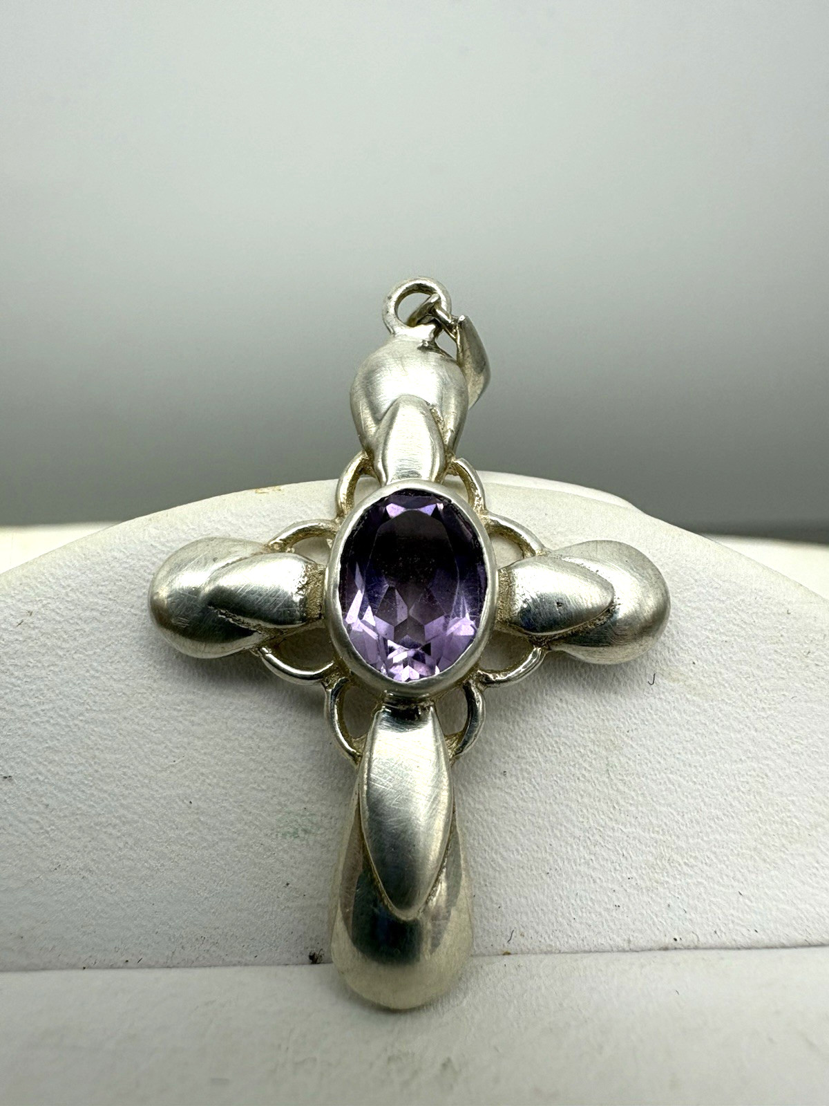 Sterling Silver 925 Amethyst Cross Pendant 4.0 Grams / about 1.5″