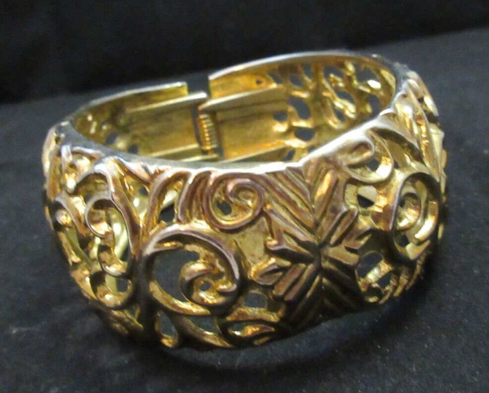 Vintage Open Work 1 1/4 Inch Wide Hinged Cuff Clamper Bracelet Gold Tone As Is