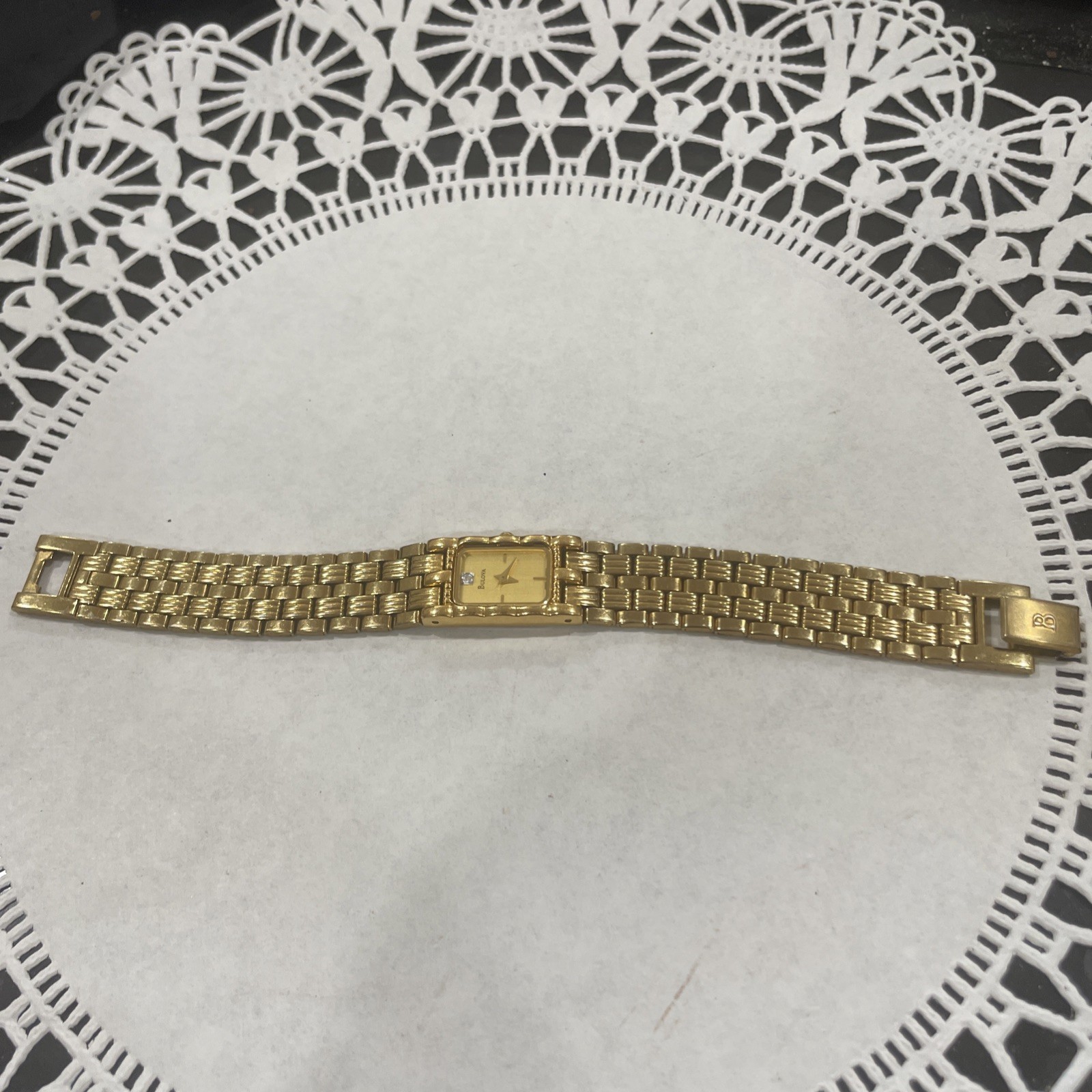😍 SWISS [N. MINT] 1980’s Bulova Diamond Gold Tone Vintage Watch Quartz Women’s