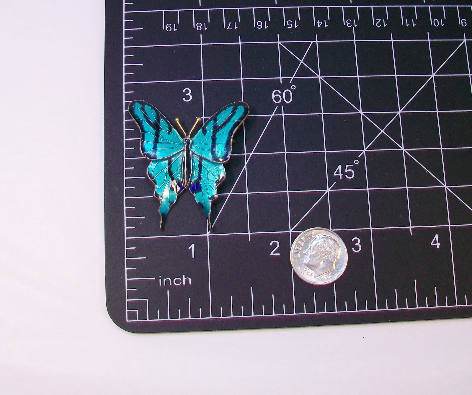 Vintage CHINESE EXPORT Cloisonne Enamel BUTTERFLY Figural Silver Pin Brooch