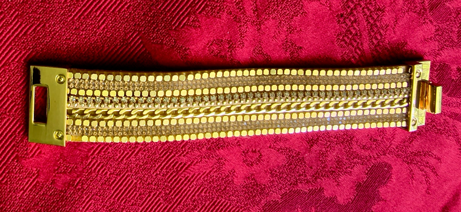 Box of jewelry for all ages. Vintage & contemporary. Branded, artisan, & more.