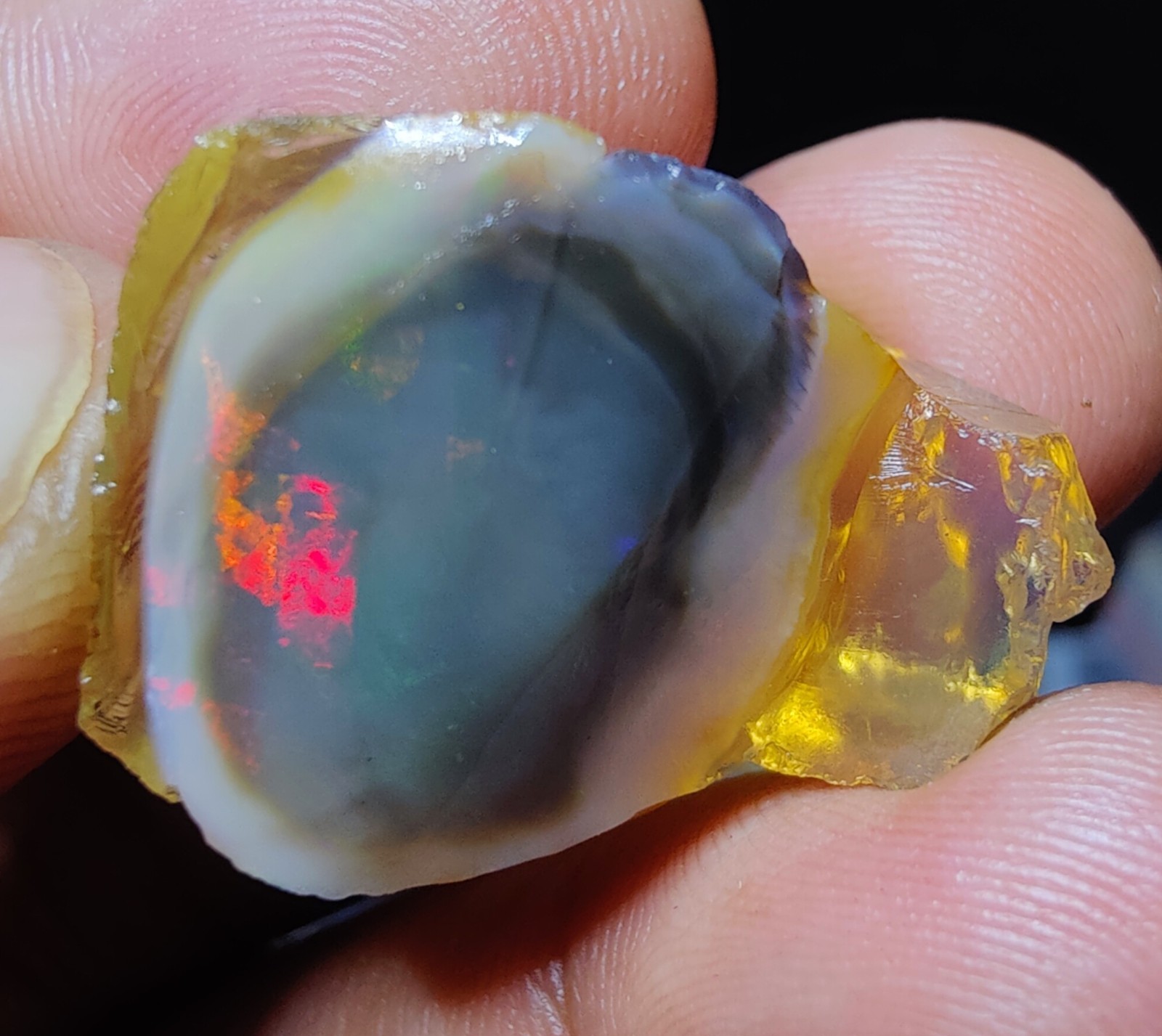 39 Carat, Natural Black Ethiopian Opal Raw Rough, Flashy Gemstone, Jewellery.