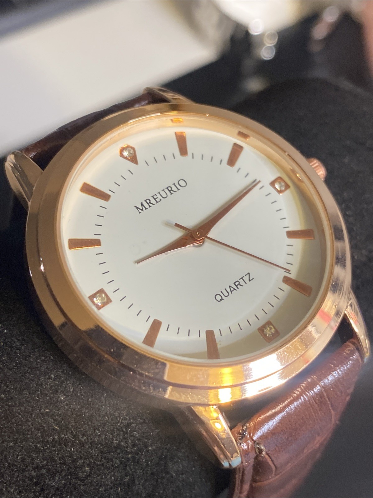 Mreurio Round Rose Gold Tone Watch in Men’s New Battery