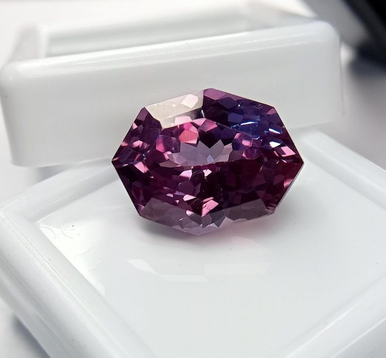 11.70ct Natural Brazilian Color Changing Alexandrite Fancy cut Loose Gemstone
