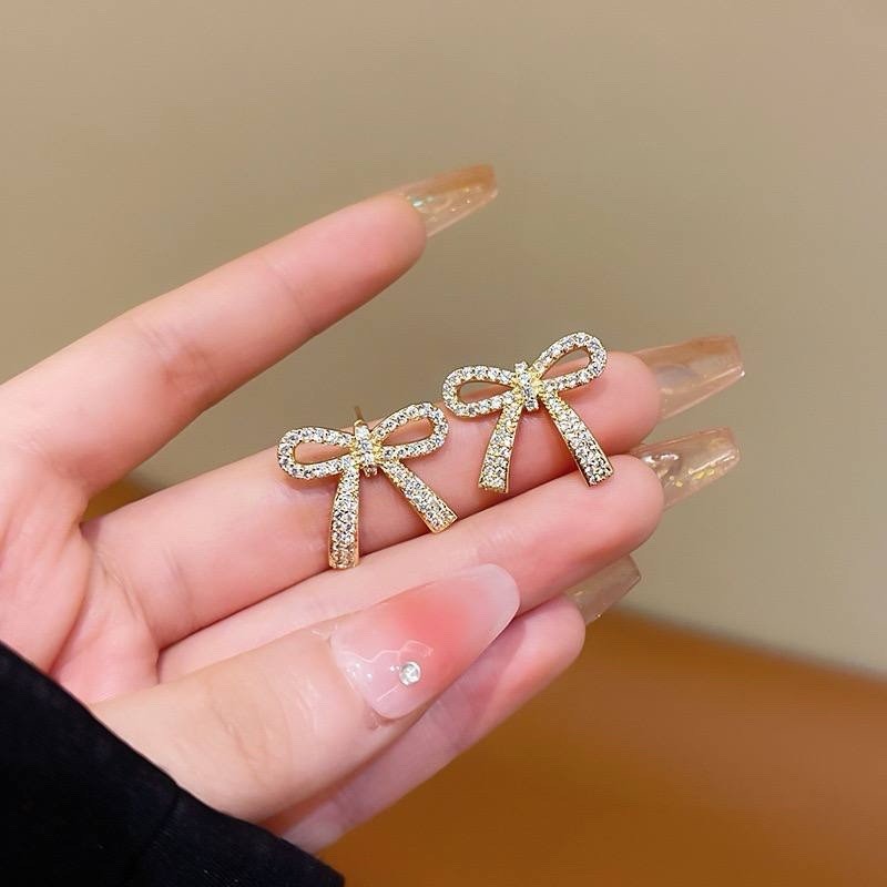 Elegant Crystal Bow Earrings (W/1.27cm & L1.9cm)