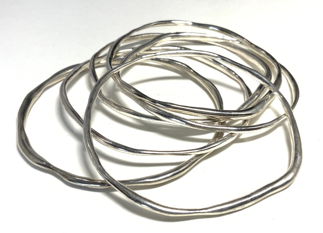 6 Silver Tone Stackable Bangle Bracelet 7.5-inches JG120