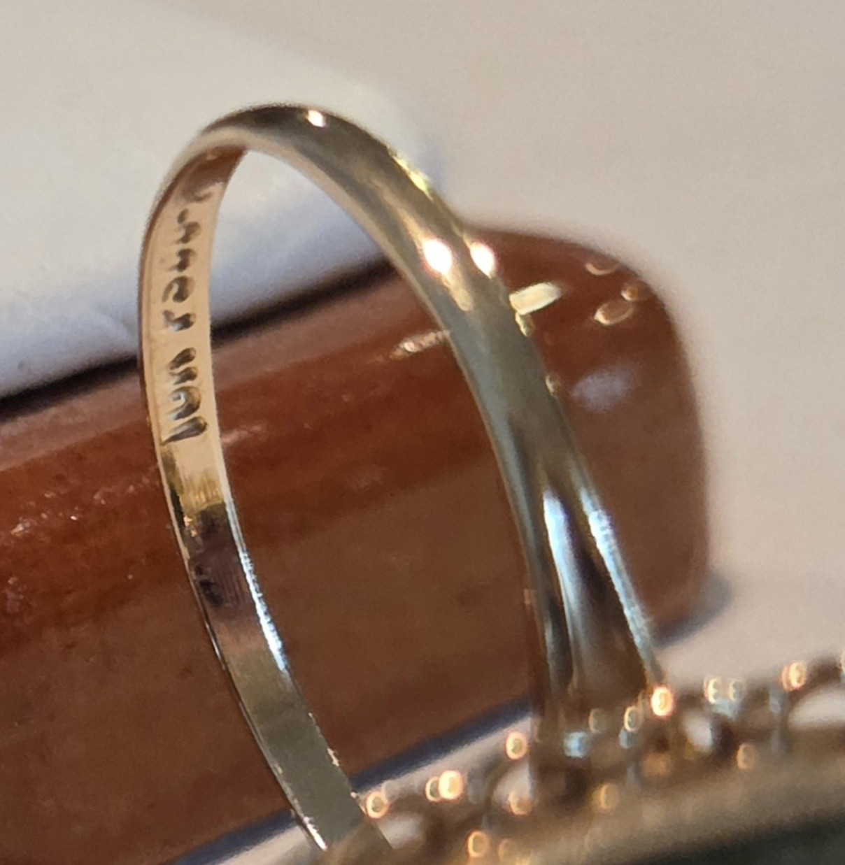 Vintage 10K Yellow Gold College or Sorority Ring 2.7 Grams Size 6