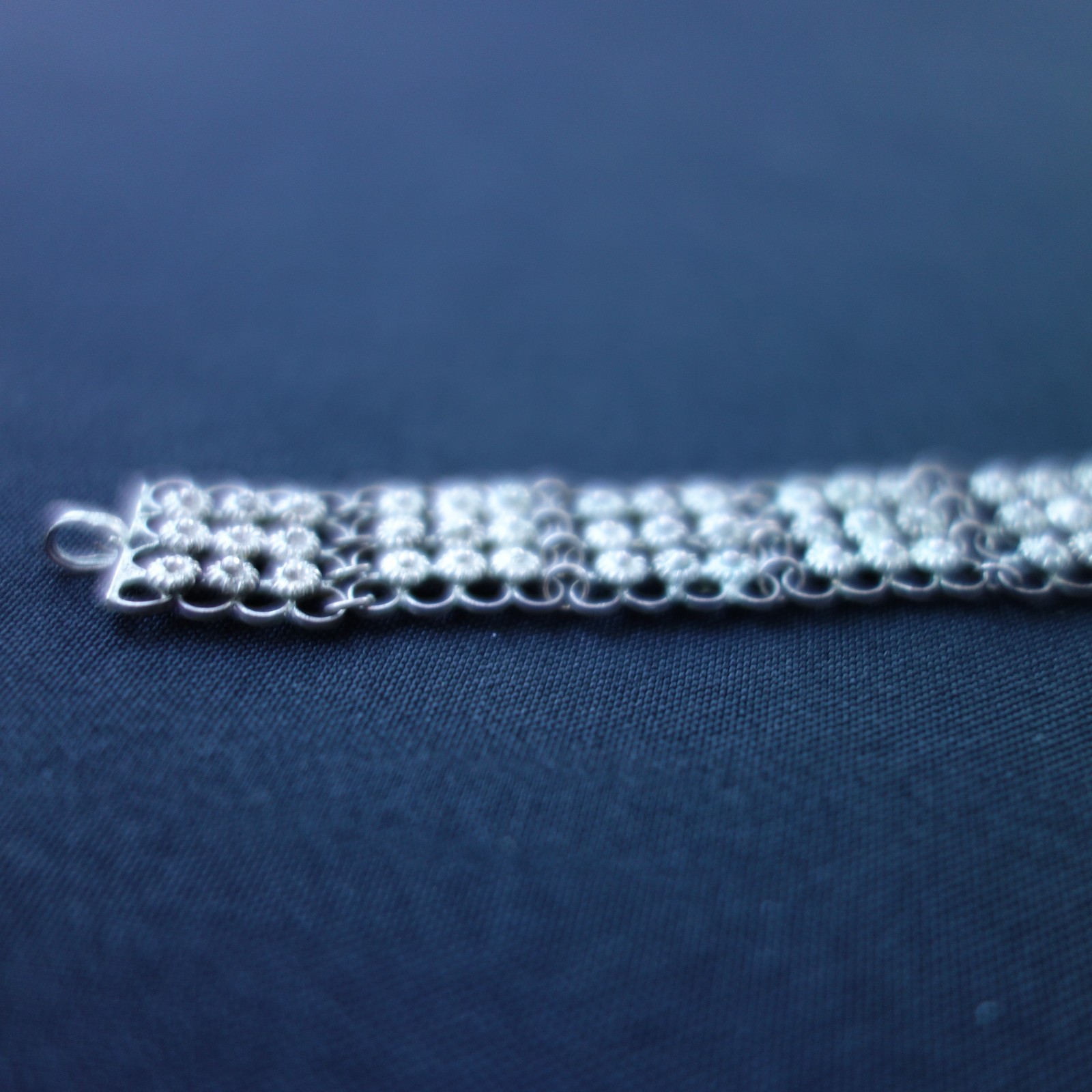 Vintage Handcrafted Ornamental Silver bracelet – India / Asia 17.5cm long