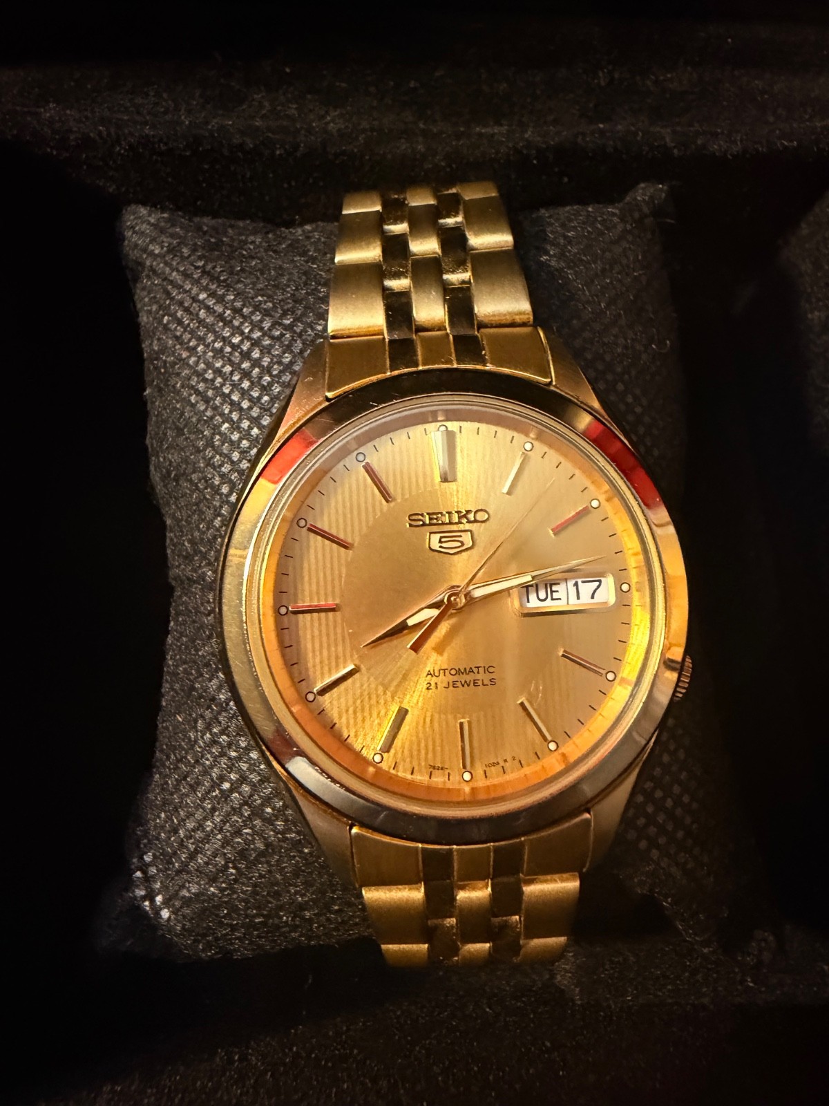 seiko mens 5 gold dial watch