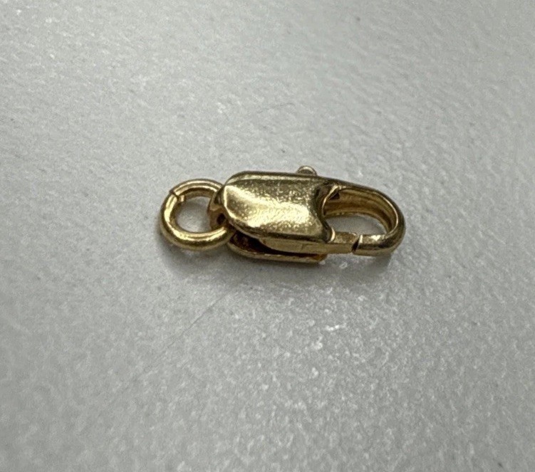 14k Yellow Gold Oval Shape Lobster Lock 9.0 mm Clasp