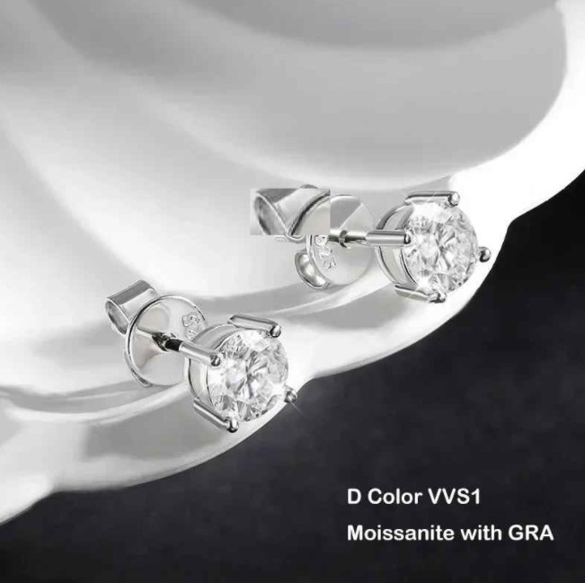 18k White Gold Plated Real 0.2-3CT D Color Moissanite Stud Earrings For Women