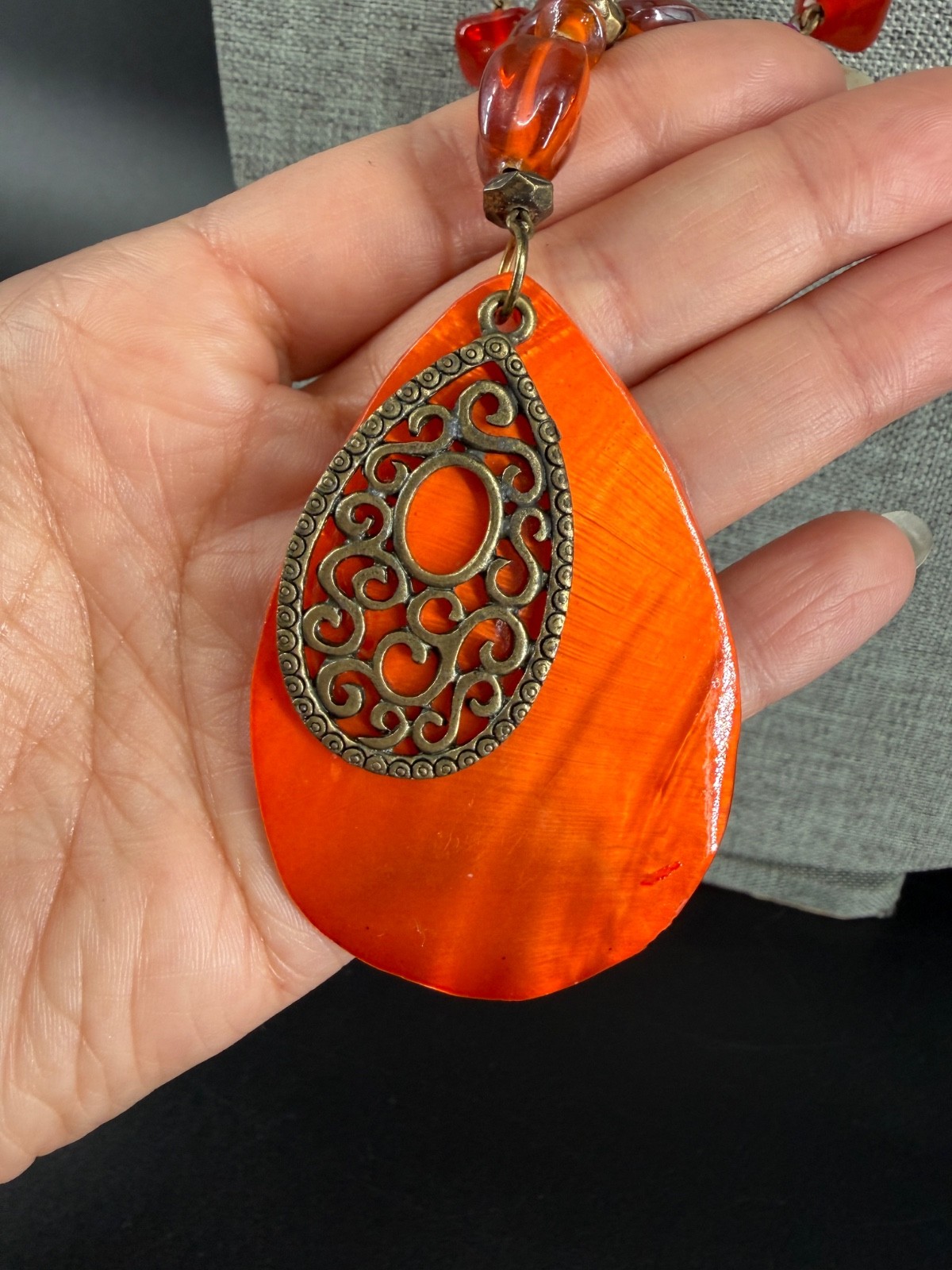 Coldwater Creek Orange Dyed Shell Pendant Seed Bead Necklace 29″