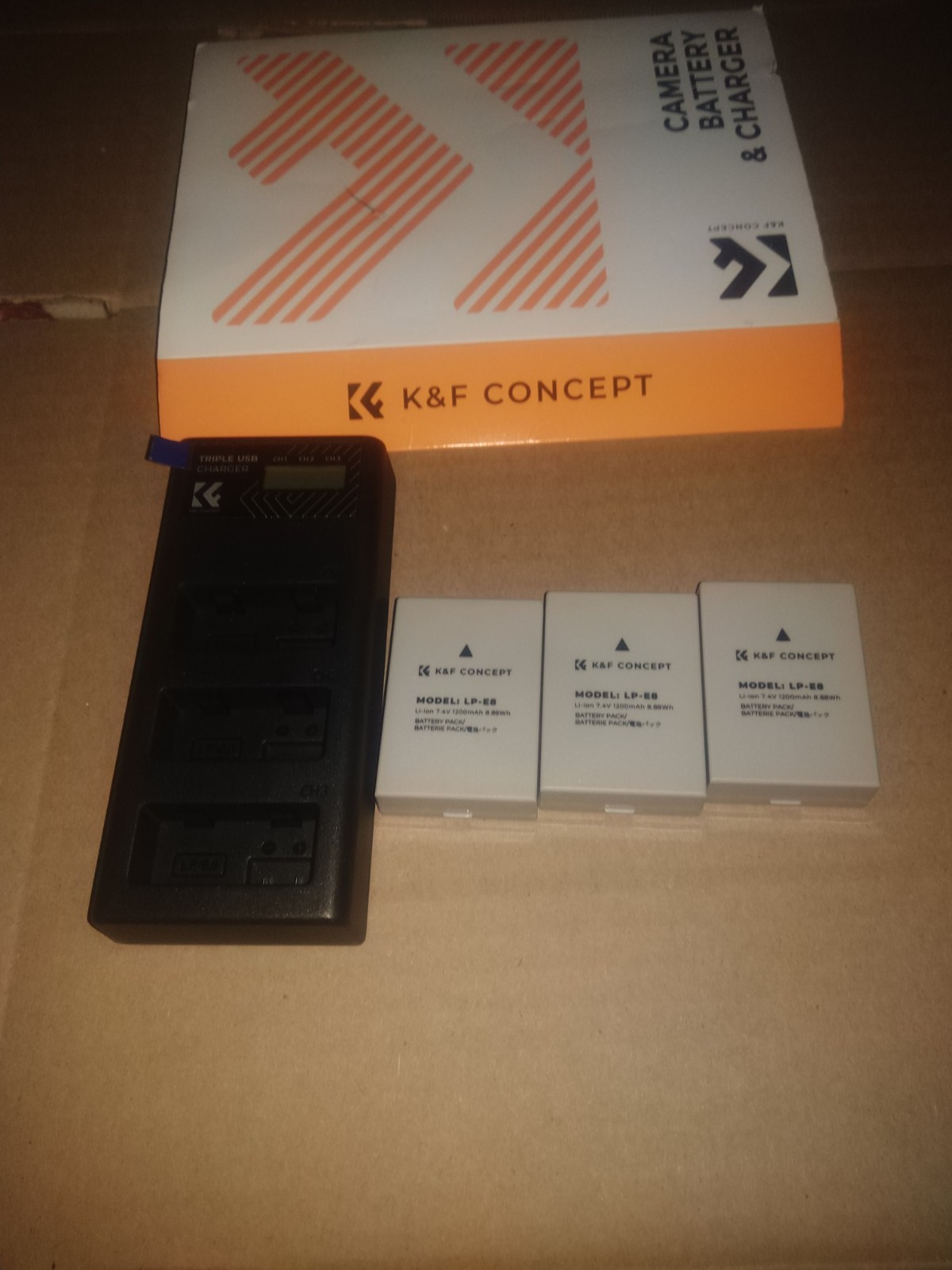 K&F CONCEPT 3-Pack LP-E8 Battery and Upgraded LCD Charger (No Usb Cable)