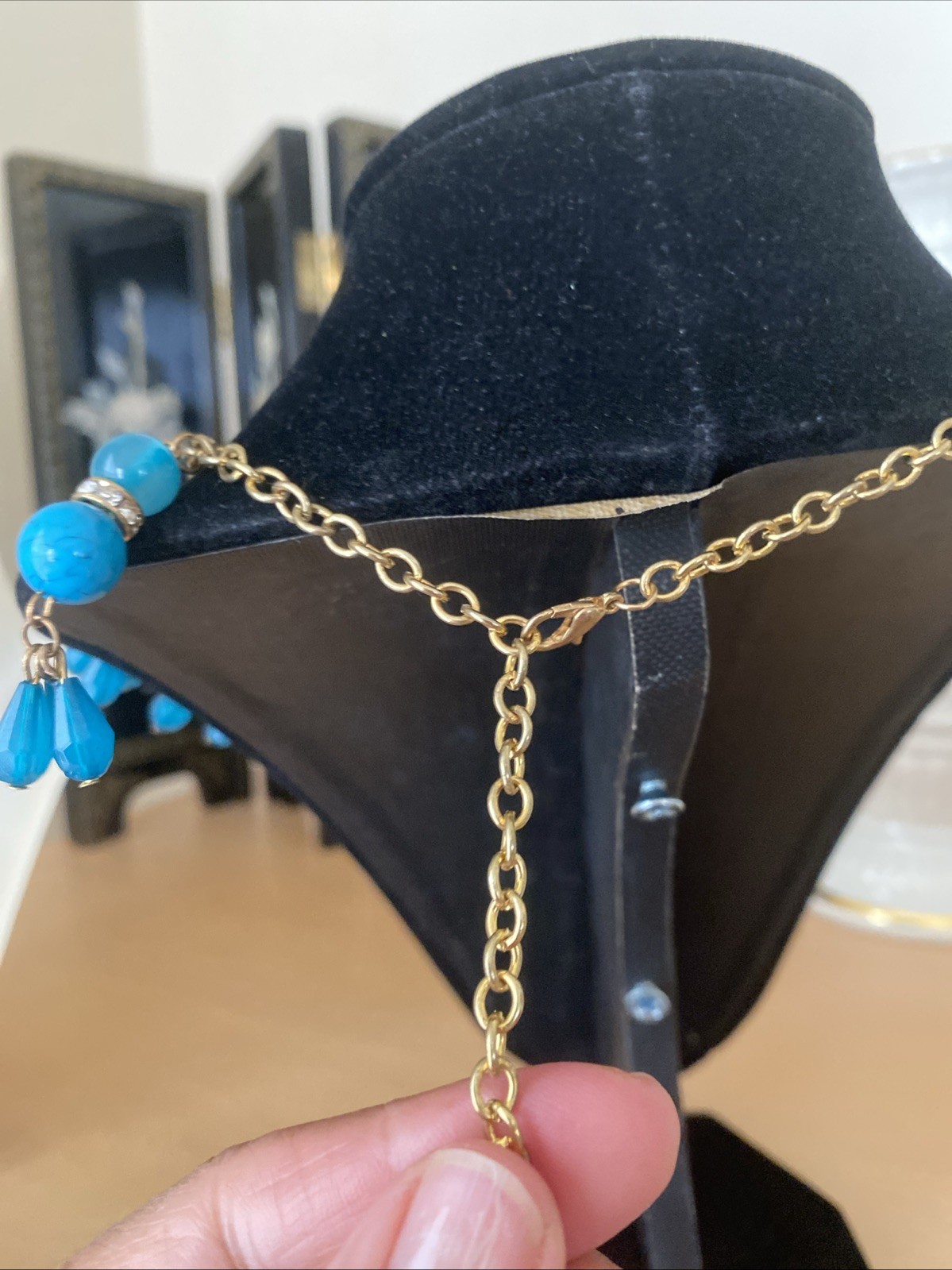 Vintage Blue Turquoise Lucite Bead Choker Necklace Statement Estate Jewelry