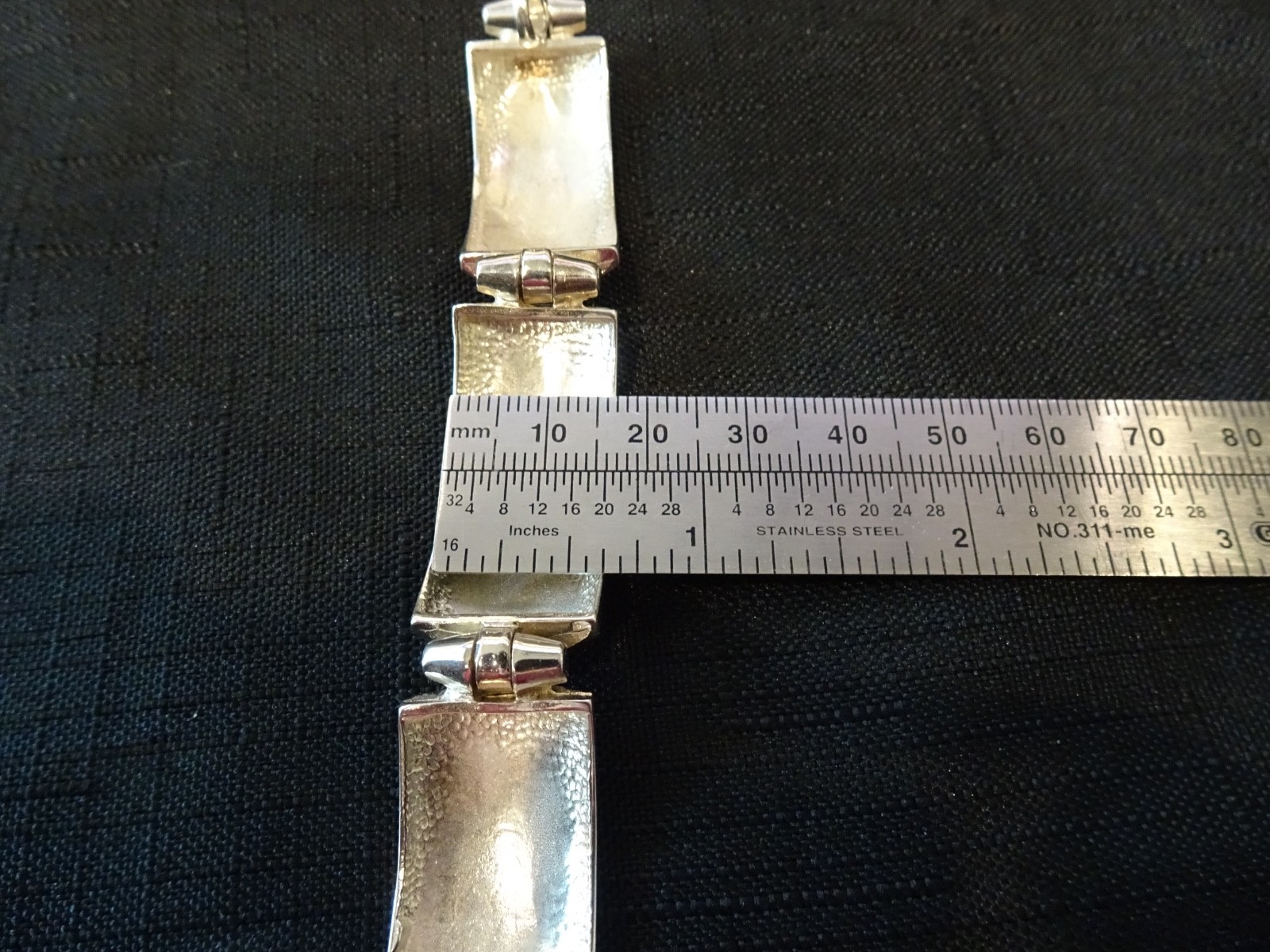 #779 SP-925 4-SECTION BANGLE LINK BRACELET-FANCY–READY FOR A QUEEN