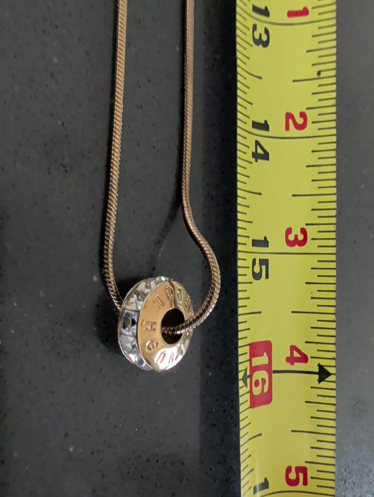 HENRI BENDEL Logo Disc Flower Gold Tone Crystal Round Disc Necklace R145