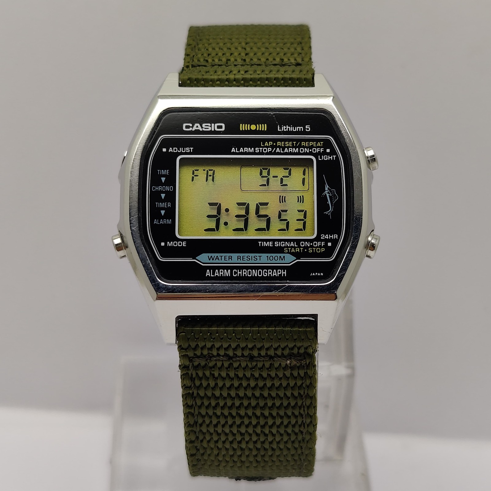 Vintage Casio Marlin H101 106 Digital Chronograph/Timer/Alarm 1980s Men’s Watch