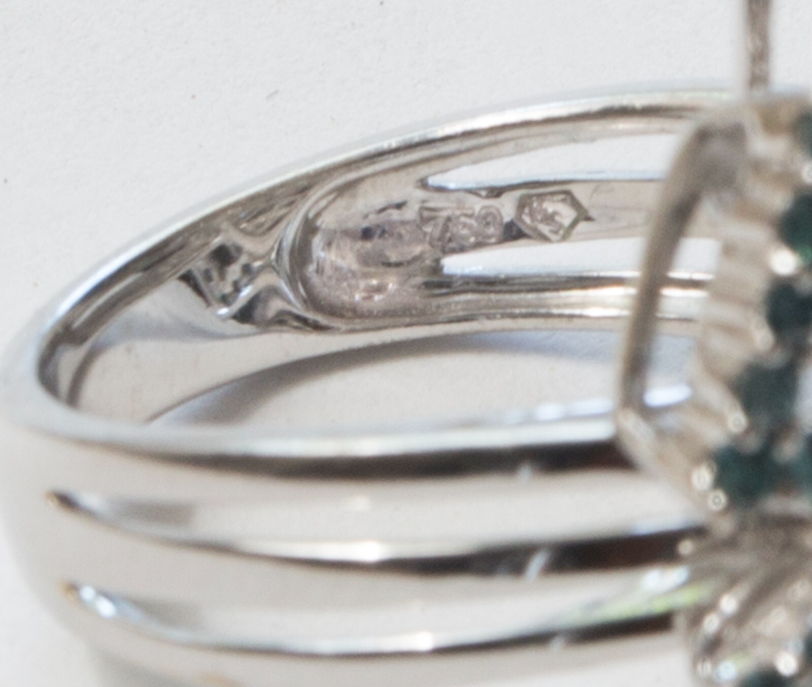 Blue & White Diamonds 18K White Gold Ladies Finger Ring – Size 7