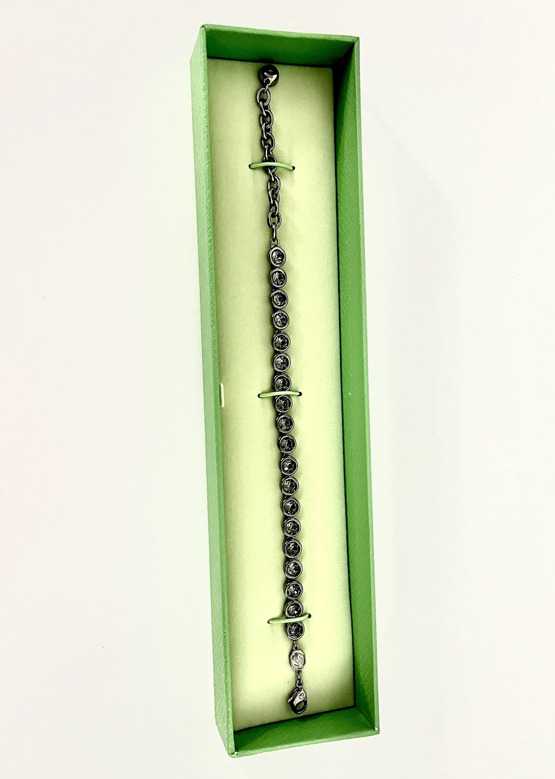 New 100% SWAROVSKI Imber Tennis Bracelet Round cut, Black, Ruthenium 5682666