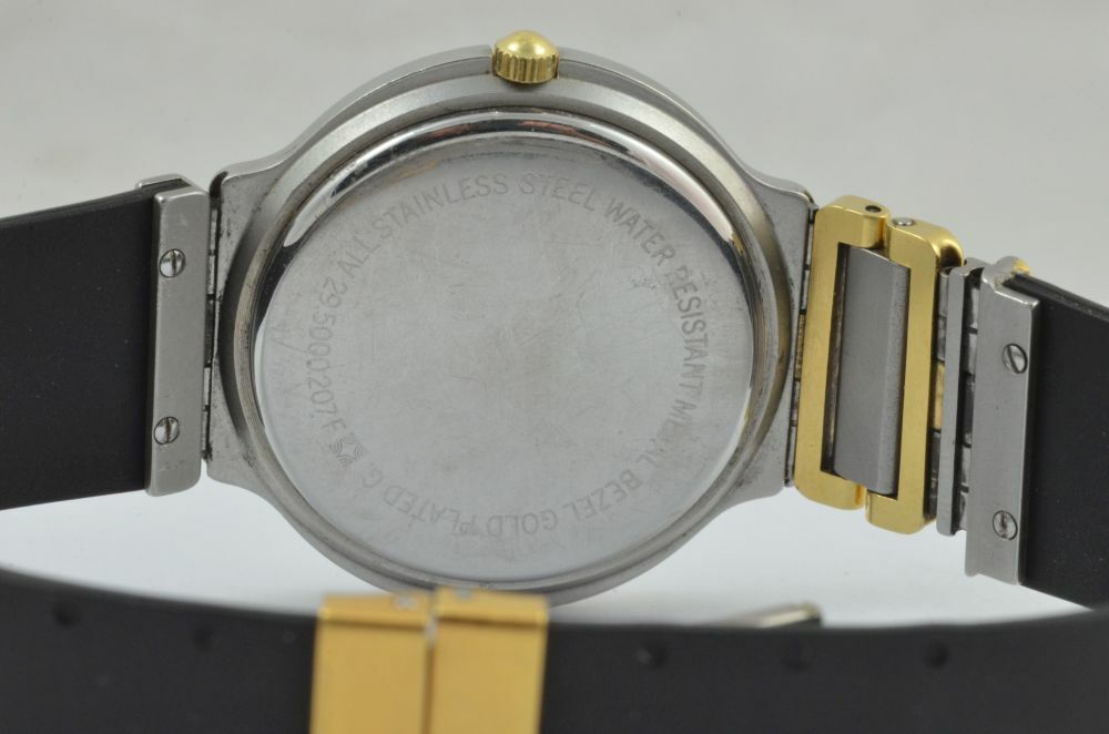 Zenith Pacific Quartz Women’s Watch 32mm Steel/Gold with Rubber 295.5000.207