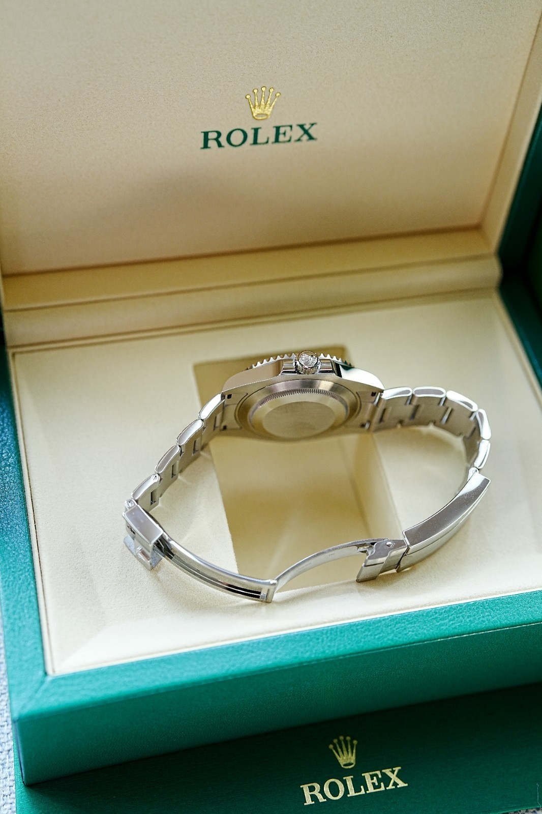 Rolex Submariner Date Starbucks 2026 – 126610LV | Unworn Full Set – 41 MM